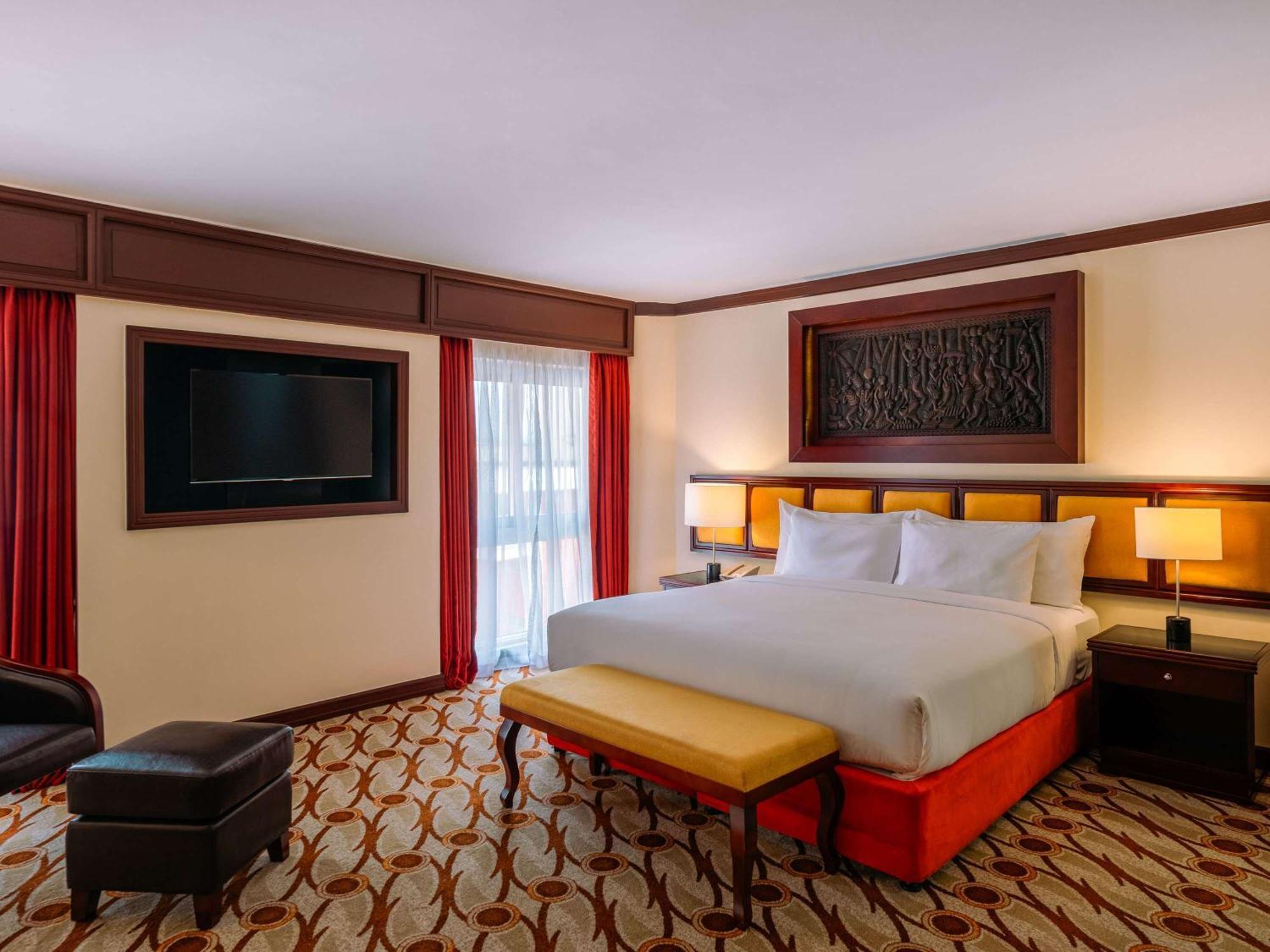Moevenpick Hotel & Residences Nairobi Bagian luar foto