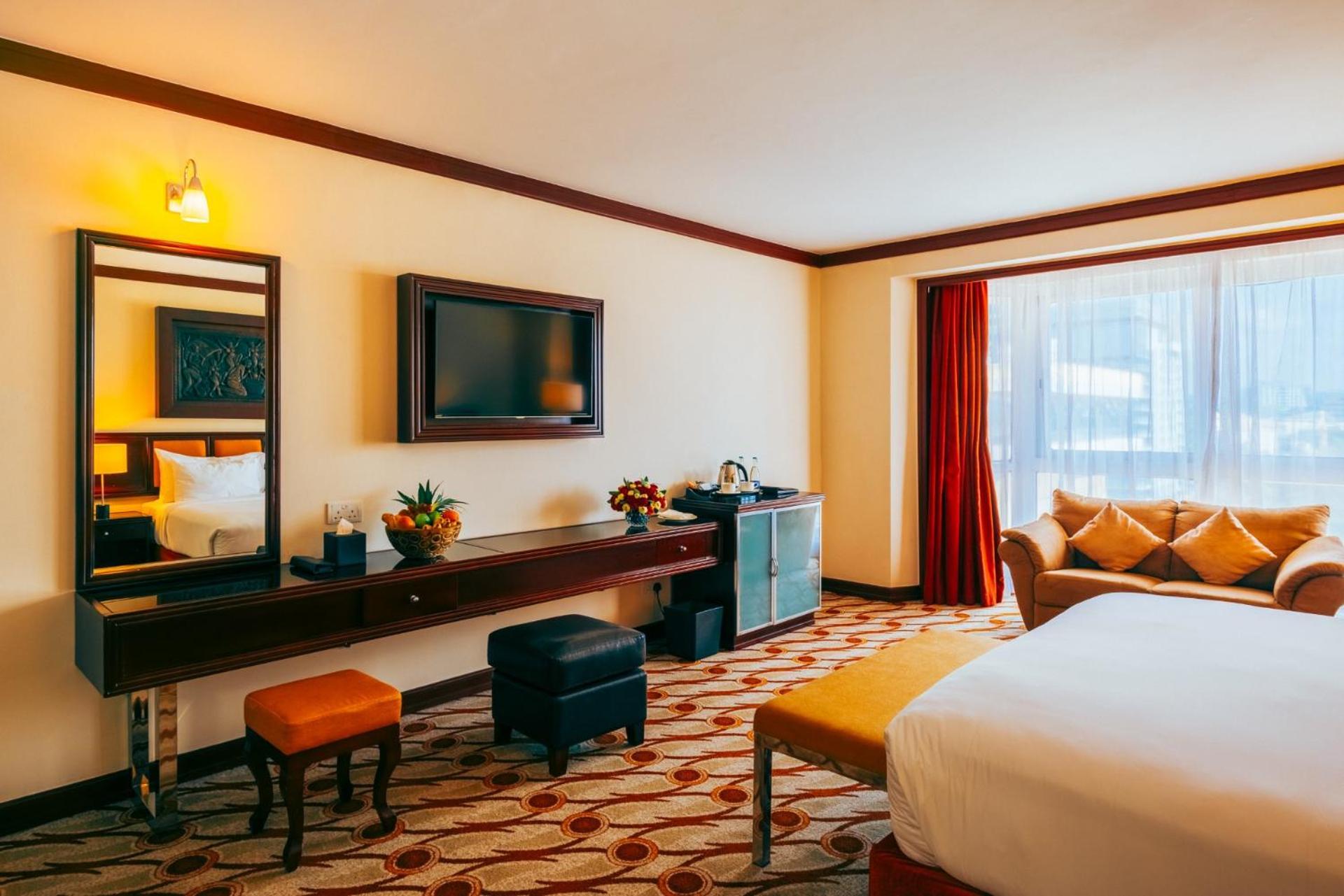 Moevenpick Hotel & Residences Nairobi Bagian luar foto