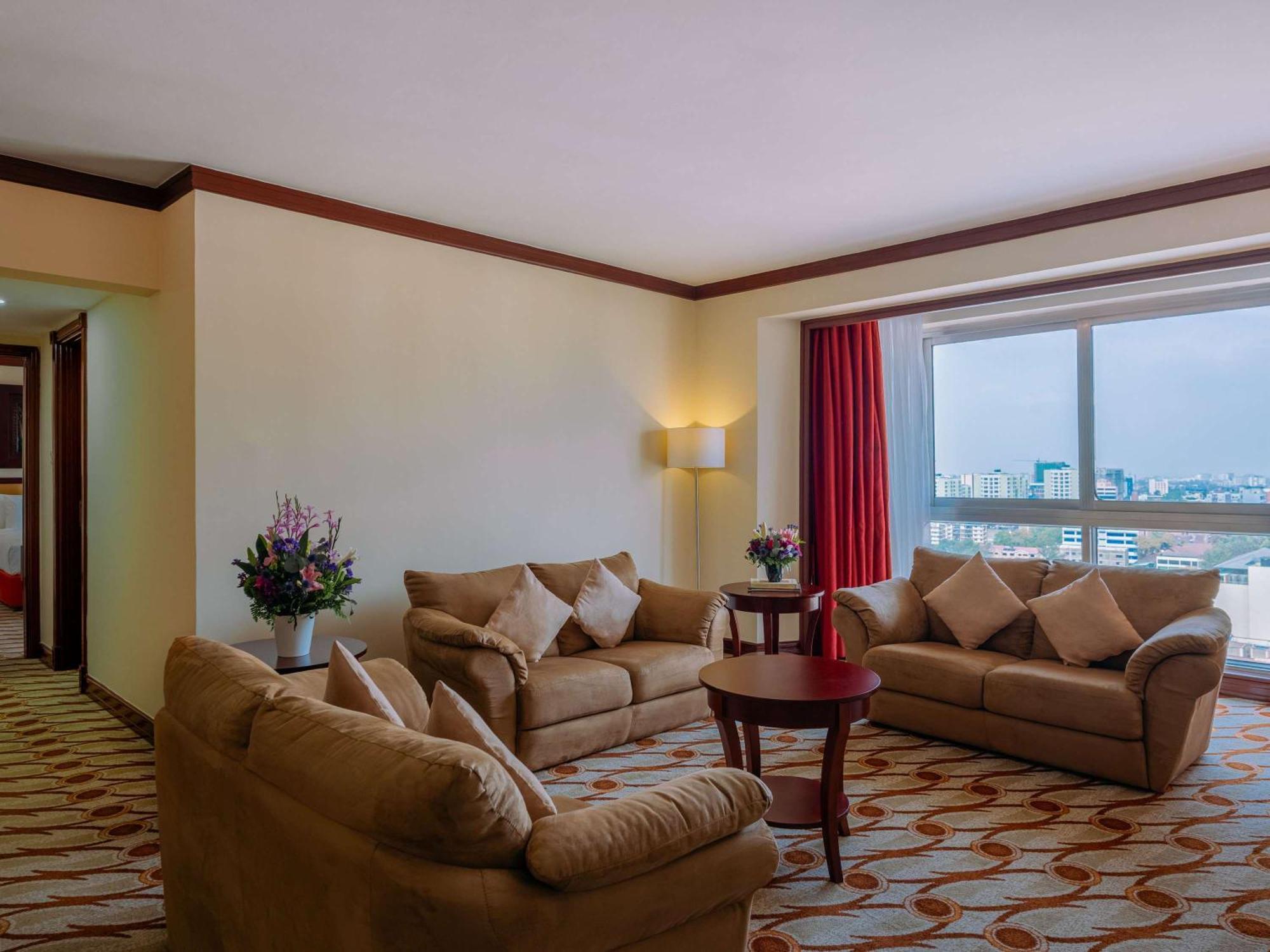 Moevenpick Hotel & Residences Nairobi Bagian luar foto