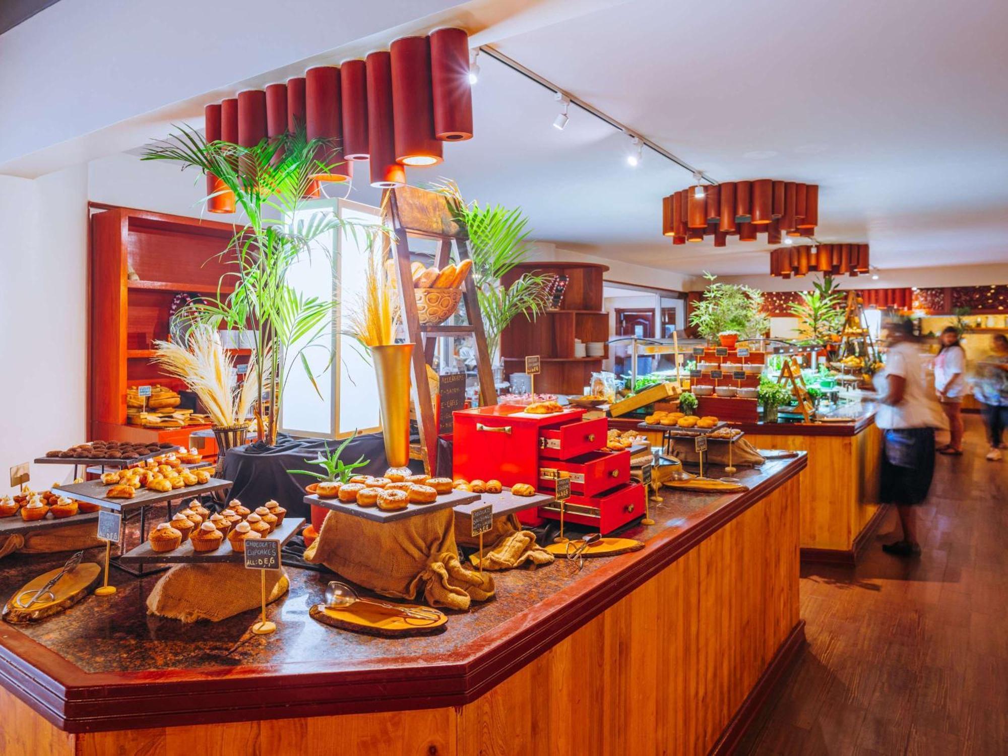 Moevenpick Hotel & Residences Nairobi Bagian luar foto