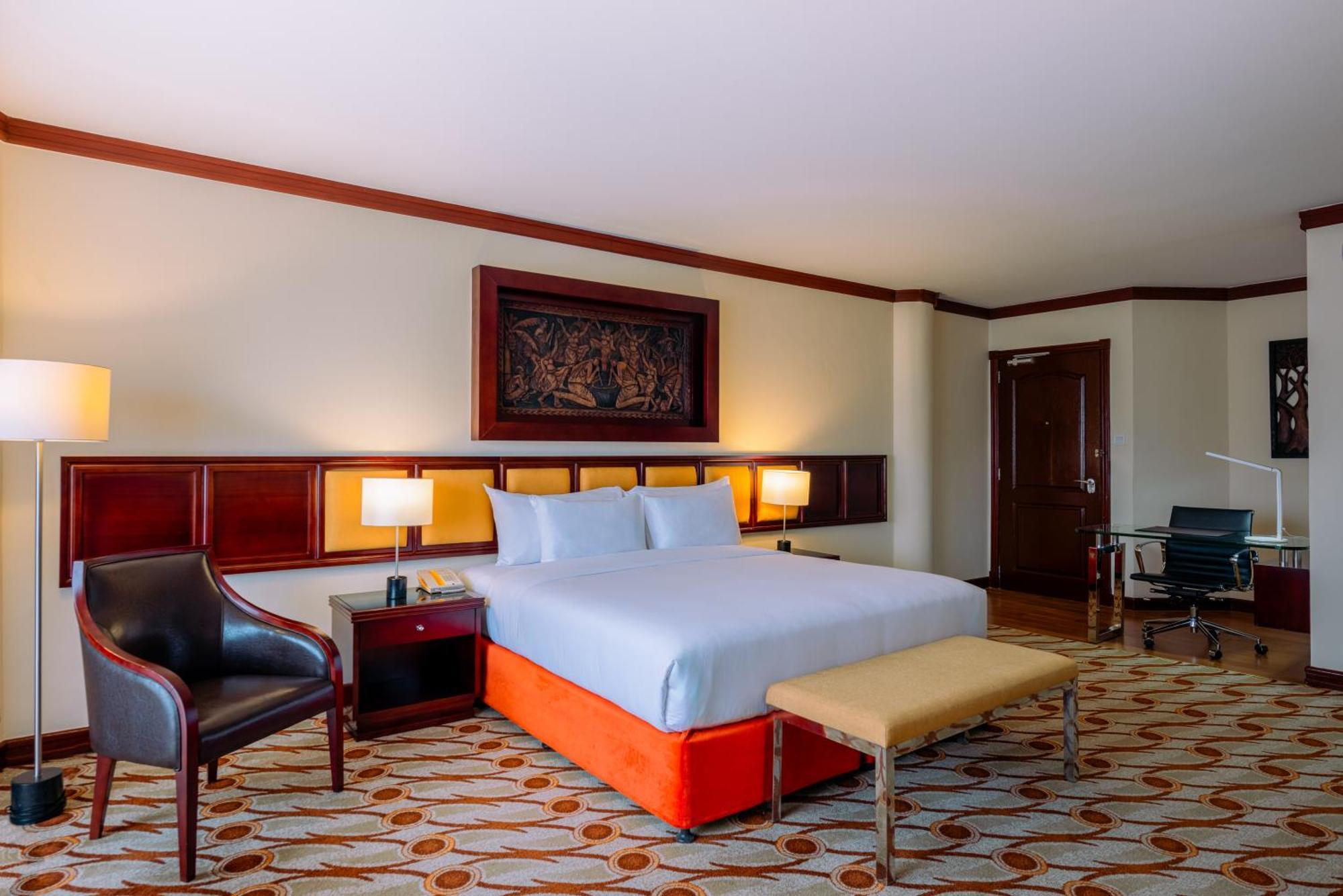 Moevenpick Hotel & Residences Nairobi Bagian luar foto
